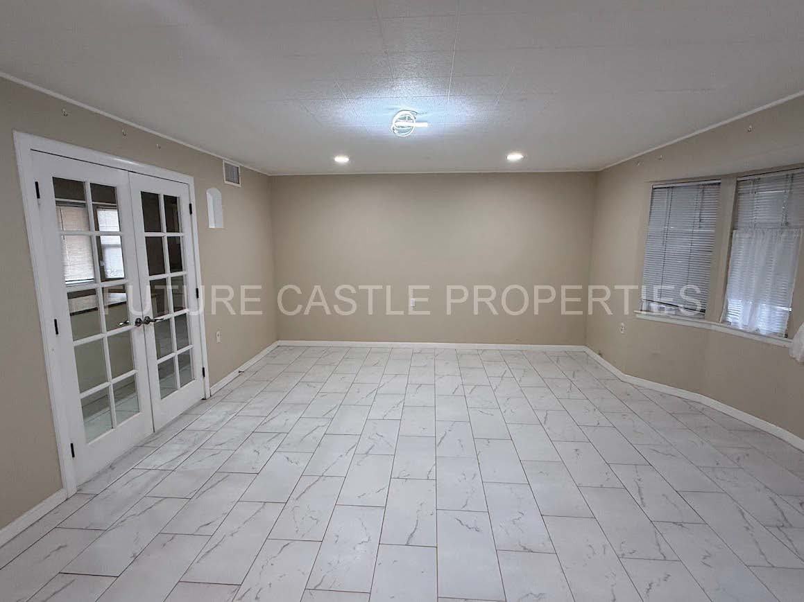 1901 Grande Blvd Se #1 - Photo 4 of 12