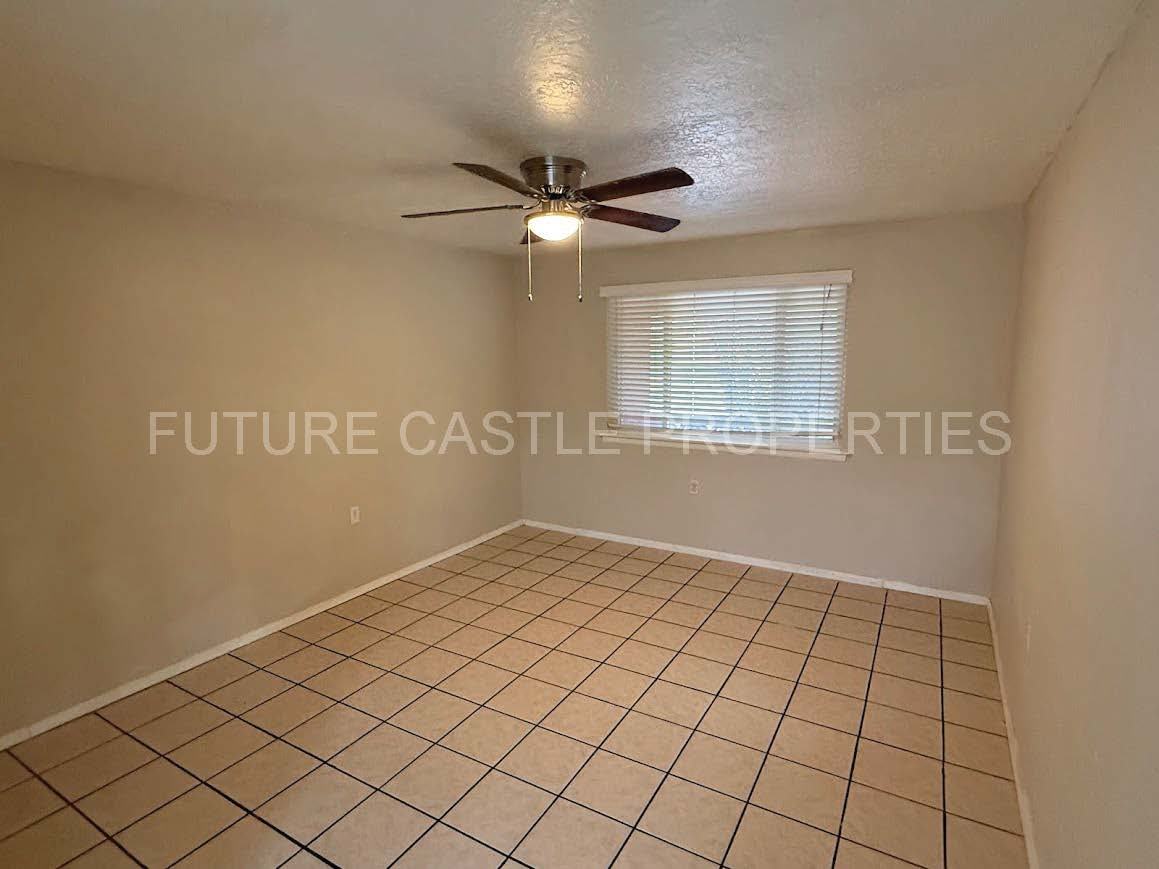 1901 Grande Blvd Se #1 - Photo 5 of 12