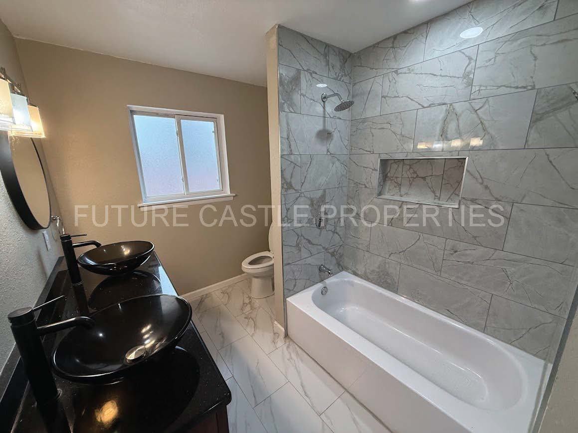 1901 Grande Blvd Se #1 - Photo 7 of 12