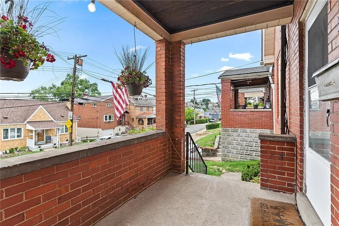 2314 Wolford St #1 - Photo 3 of 23