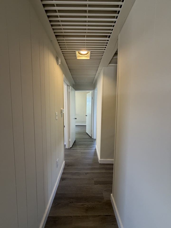 1916 Francis Ave Sw #1 - Photo 4 of 10
