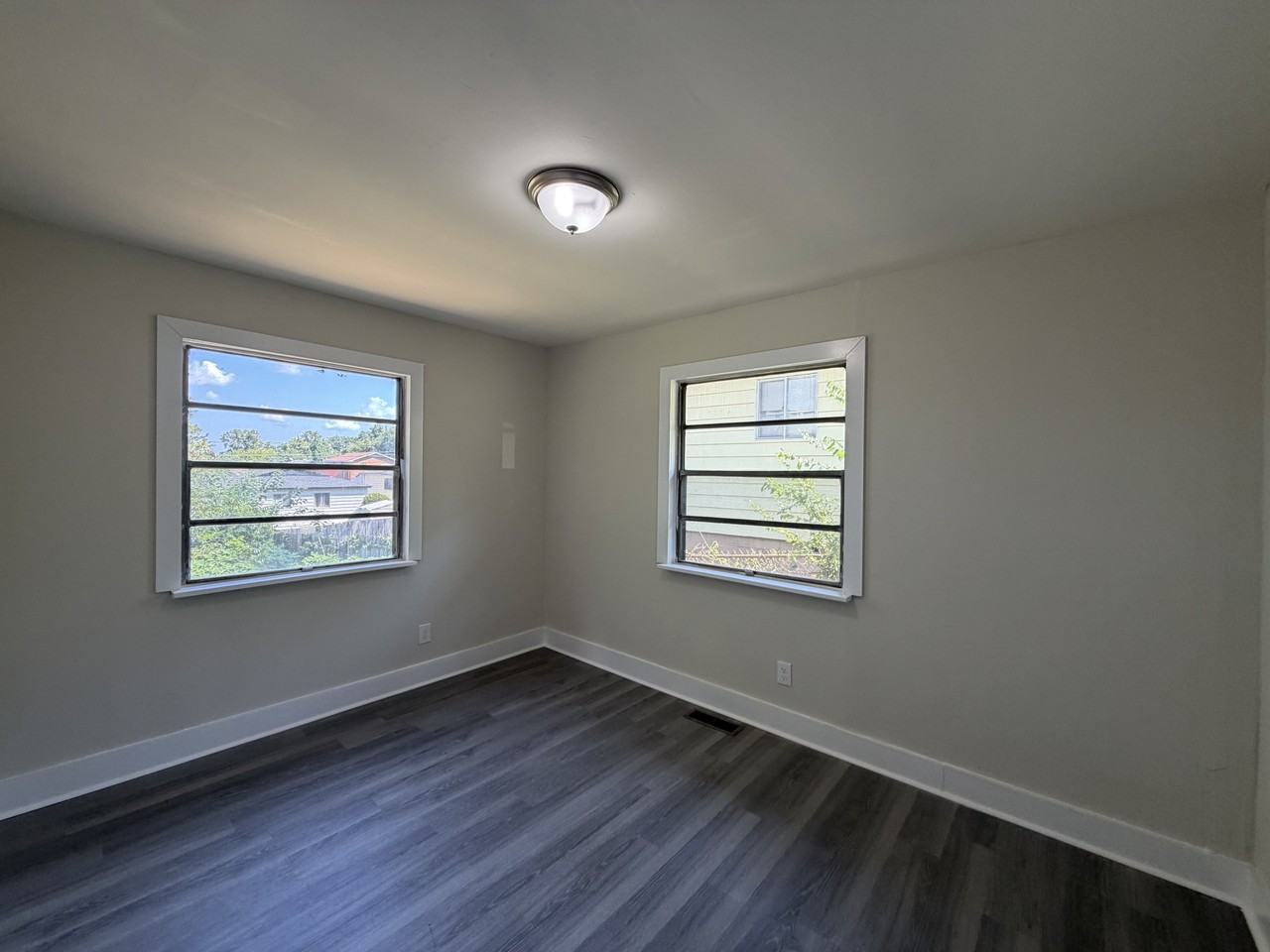 1916 Francis Ave Sw #1 - Photo 7 of 10