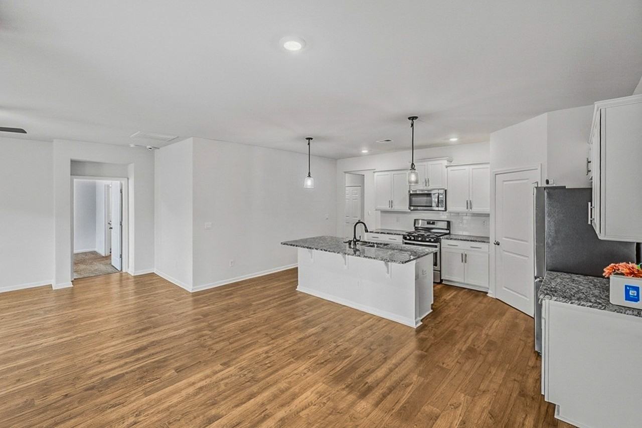 195 Light Spring Rd #1 - Photo 6 of 41
