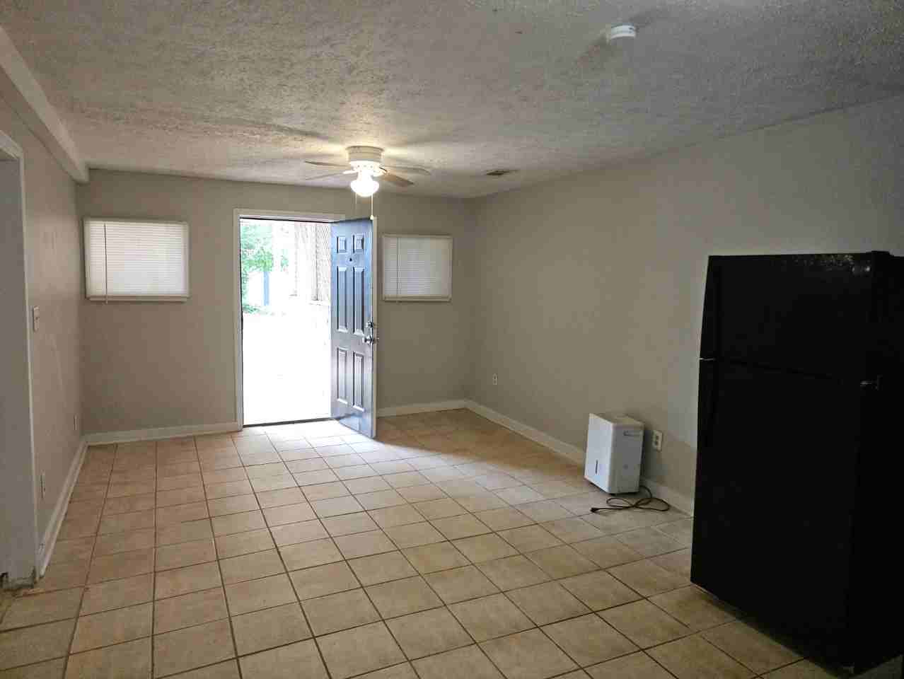 422 Meriwether St #4 - Photo 3 of 15