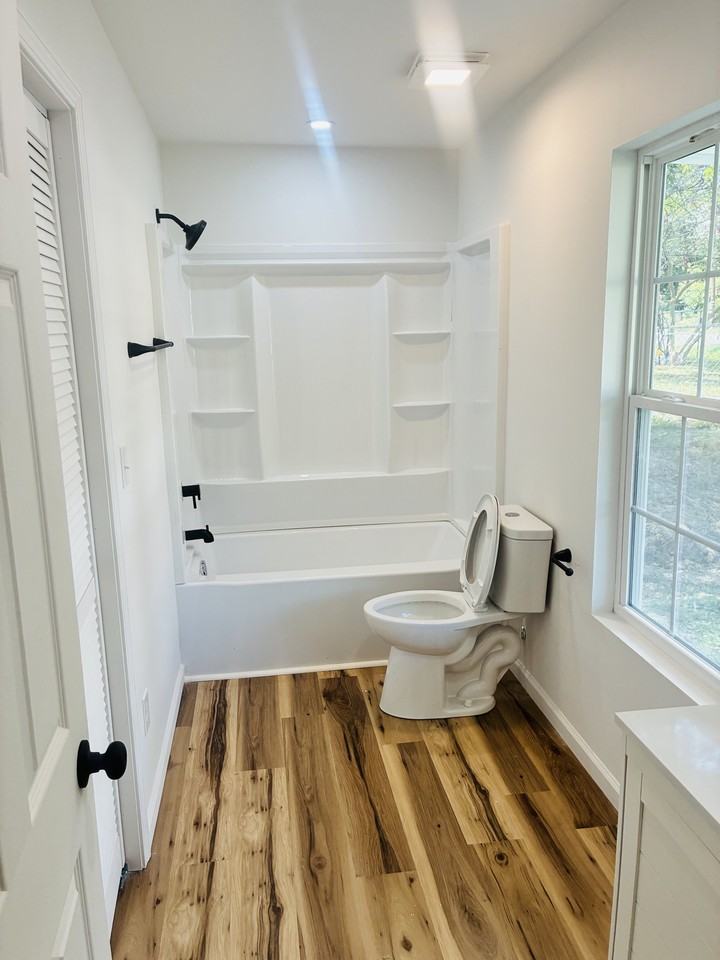 1504 Central Ave #1 - Photo 6 of 20