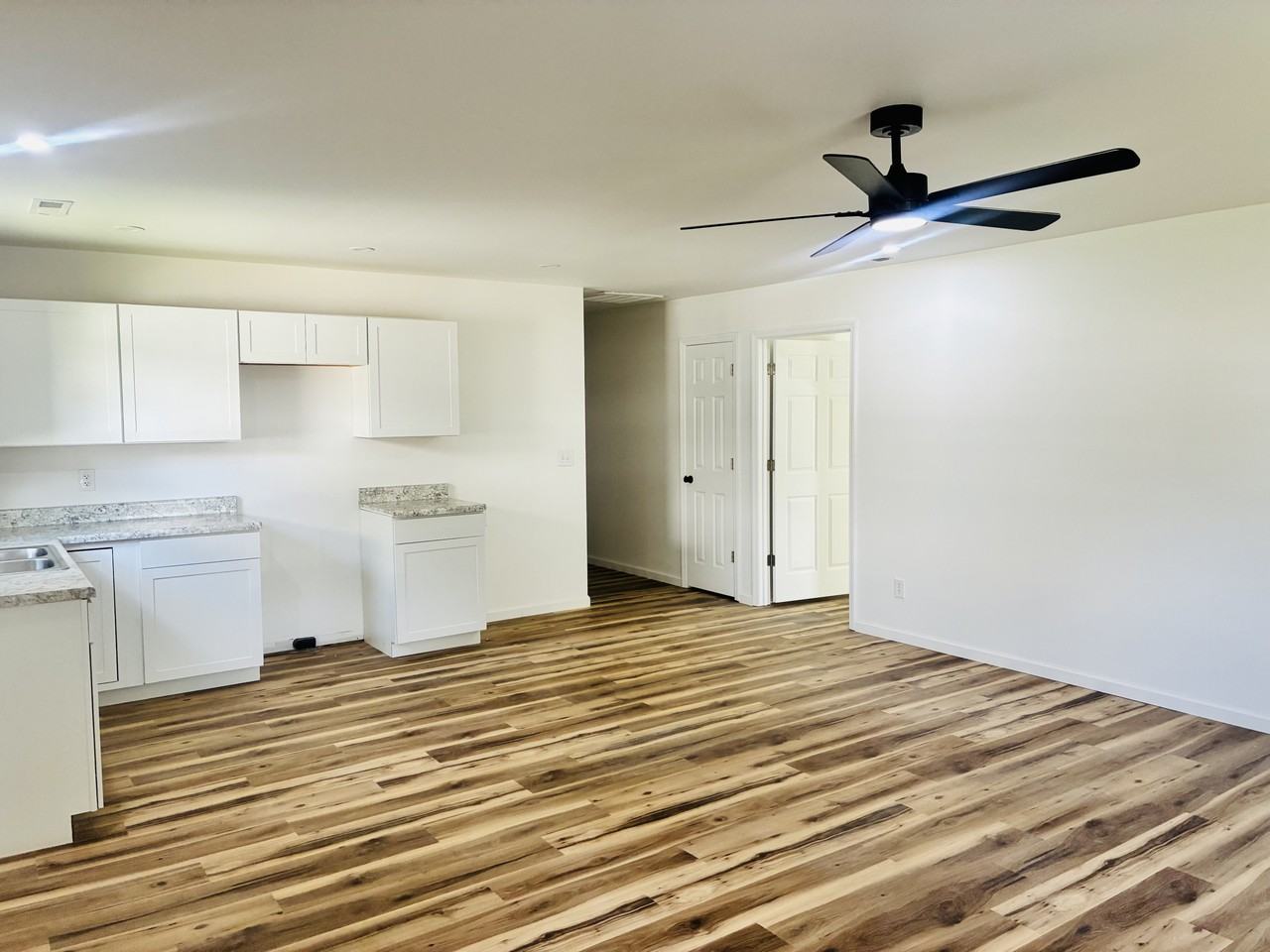 2806 Cambron St #1 - Photo 3 of 21