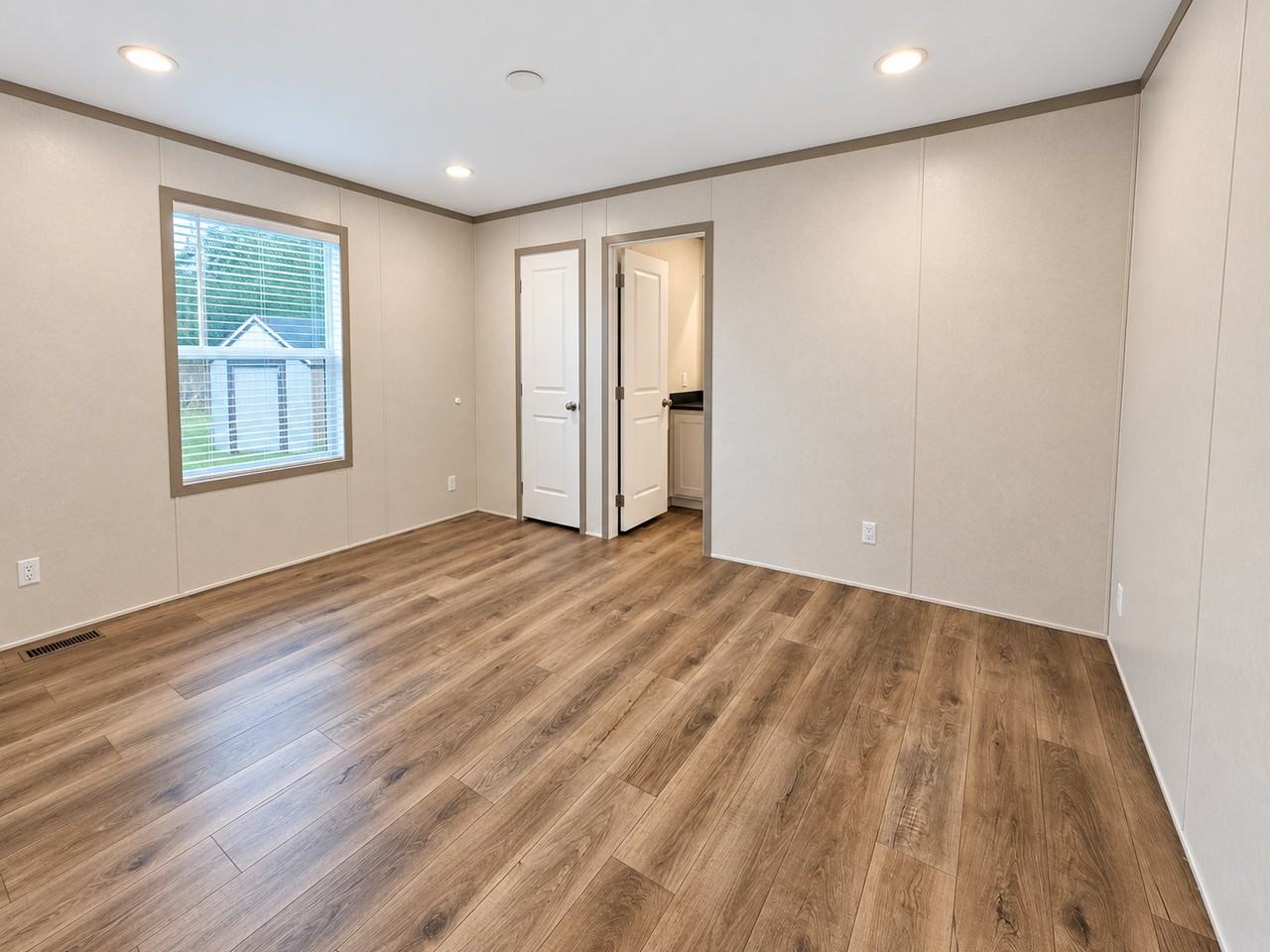 4653 Butternut St #671 - Photo 5 of 14