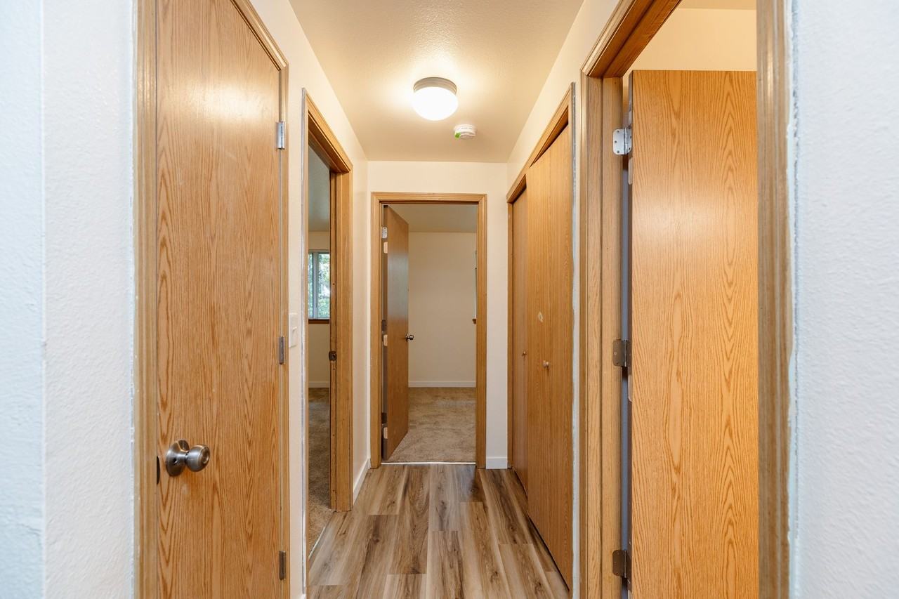 Trillium Square Apartments - Photo 2 of 6