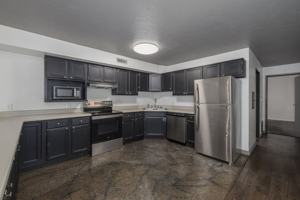 featured image of 27 3rd St