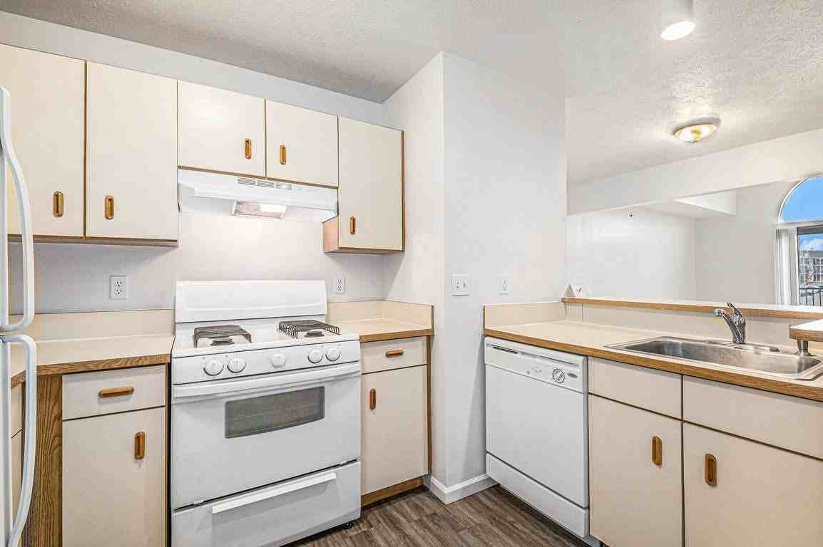 Tracy Creek Apartment Homes - Photo 3 of 49