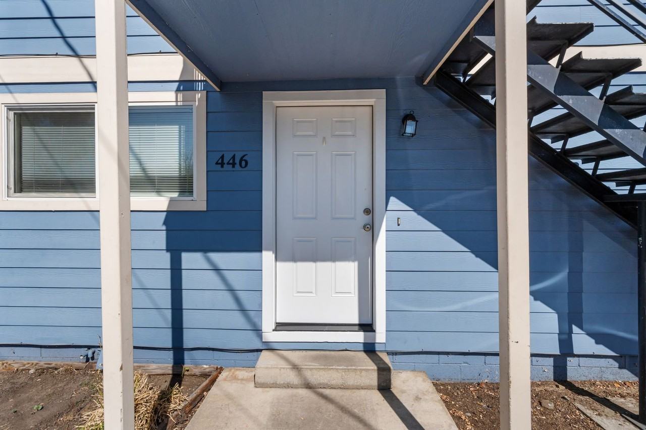 446 N 1st St - Photo 5 of 20
