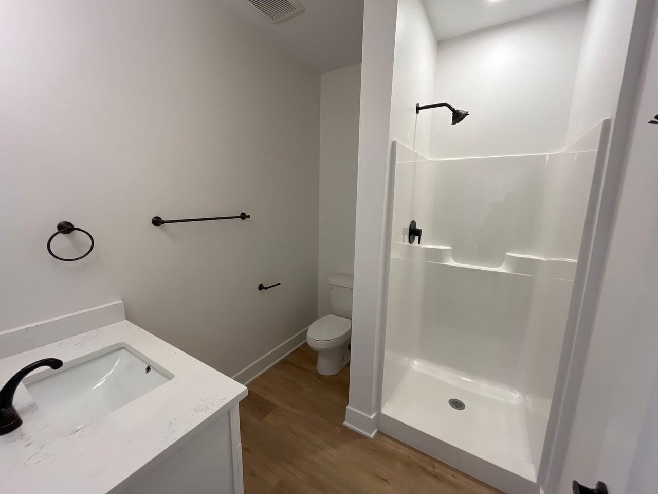 2901 Jackson St - Photo 5 of 26