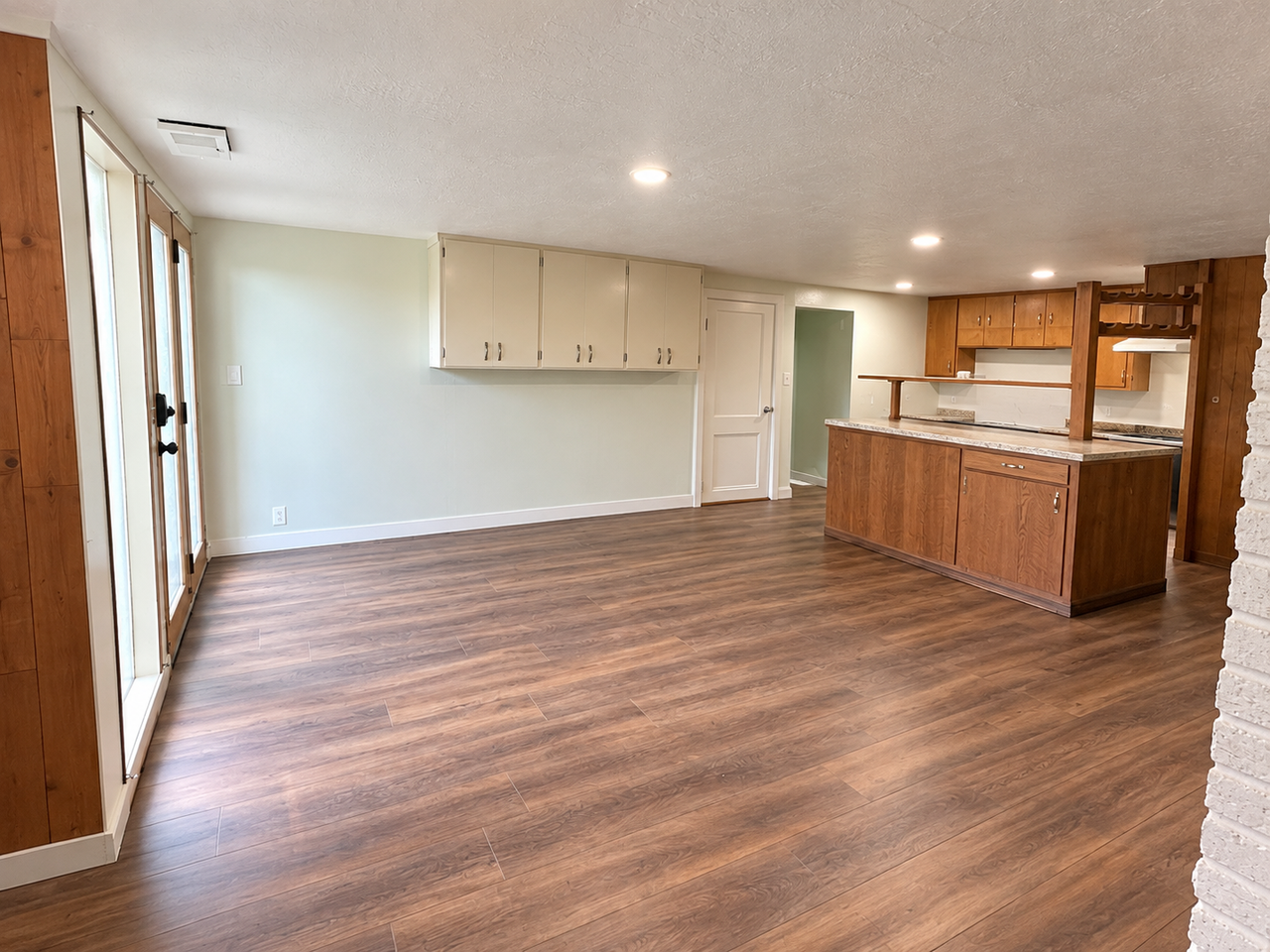 513 Se 12th Dr - Photo 6 of 17