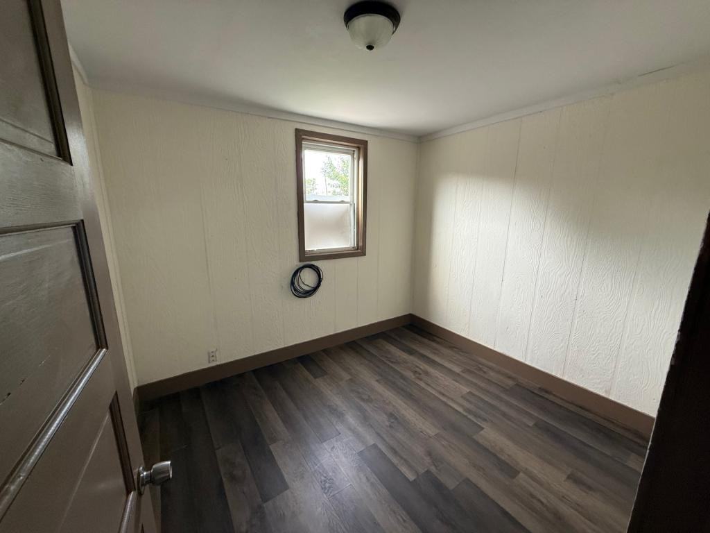 111-113 Mill St / 110 Factory Place - Photo 3 of 6