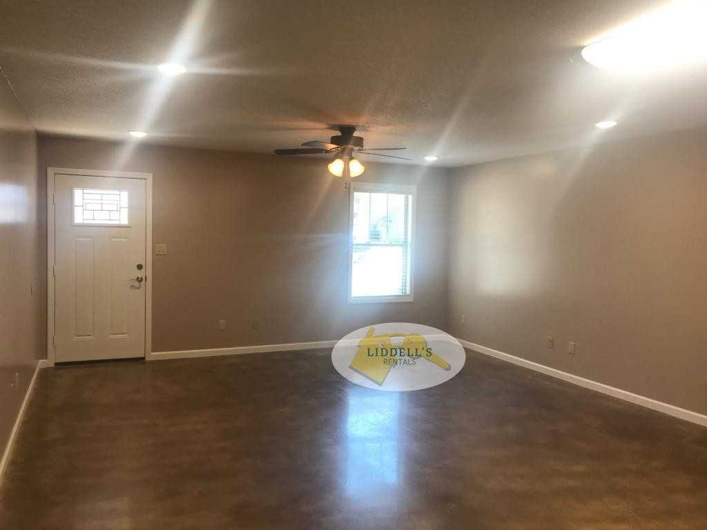 803 Ada St #3 - Photo 3 of 16