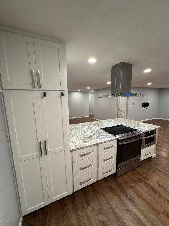 2406 Robin Rd - Photo 5 of 13