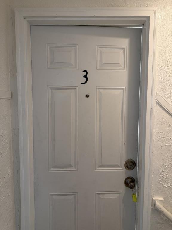 2021 I St Ne - Photo 3 of 42