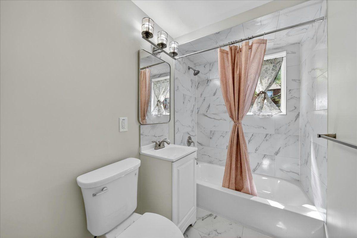 513 Brooklawn Ave ##B1 - Photo 7 of 11