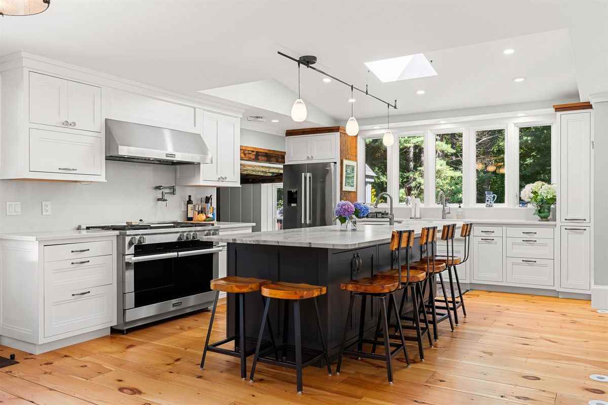 153 Atlantic Ave - Photo 6 of 50