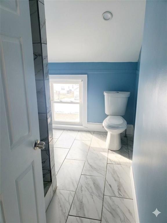 142 Pocasset Ave - Photo 6 of 11