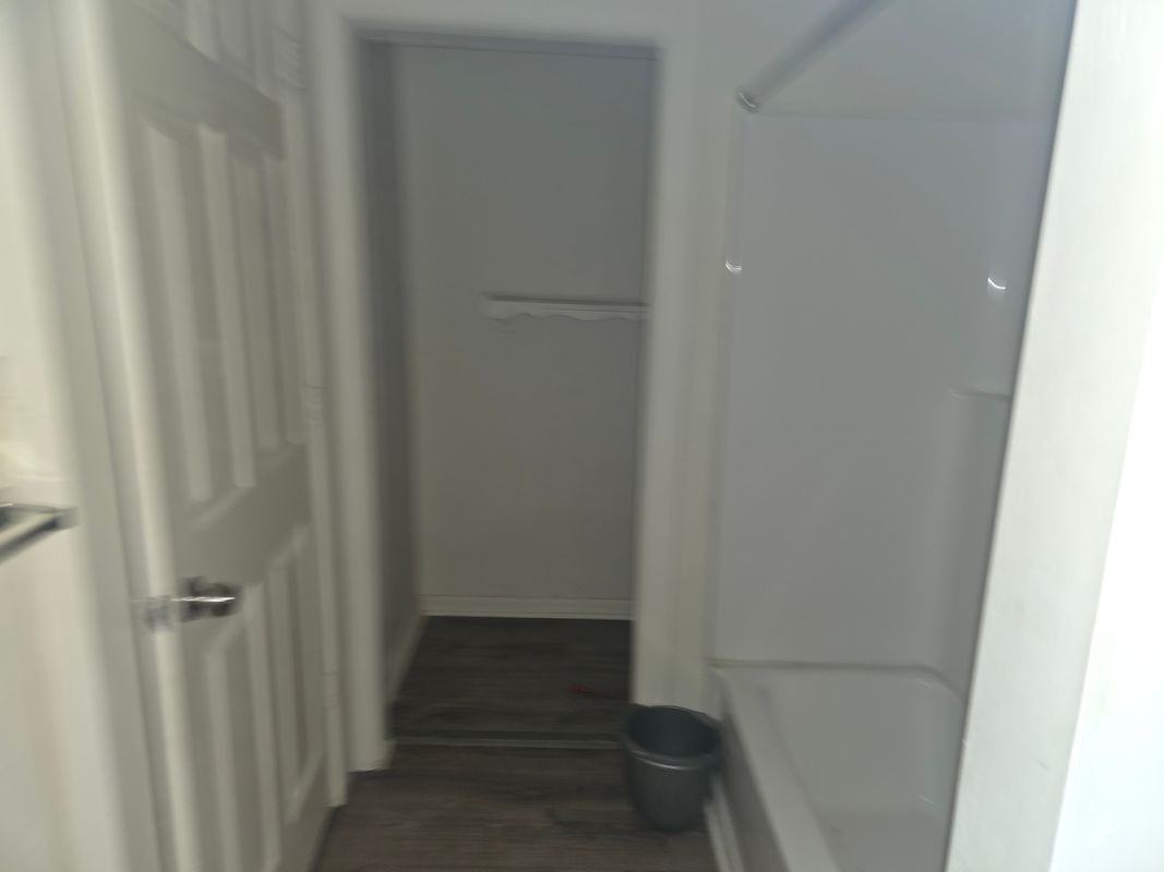 16 Marion Ave Unit 1 - Photo 4 of 11