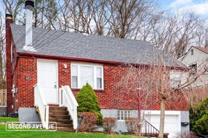 featured image of 631 Churchill Ave