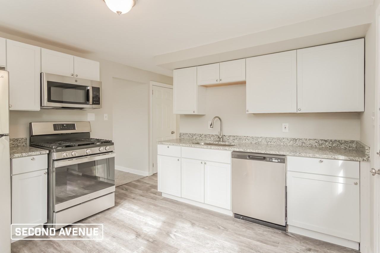 631 Churchill Ave - Photo 3 of 8