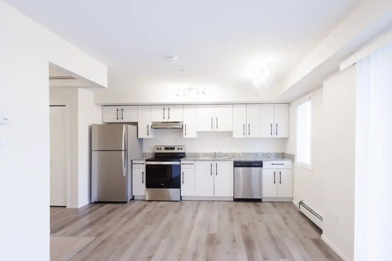 Model - 615 Secord Blvd NW - Photo 2 of 29