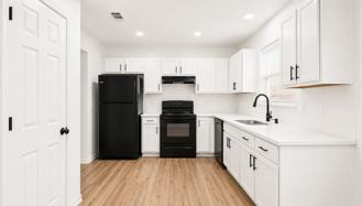 model - 1570 Lane Avenue South - Photo 1 of 1