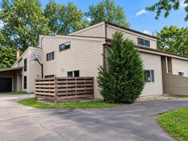 featured image of 902 Hartwell Dr #A