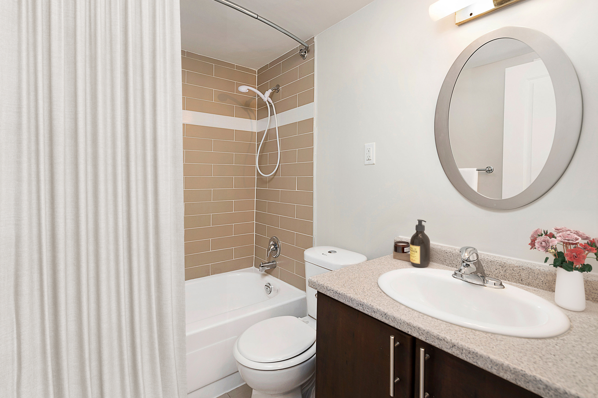 2067 Prospect Street - Photo 5 of 16