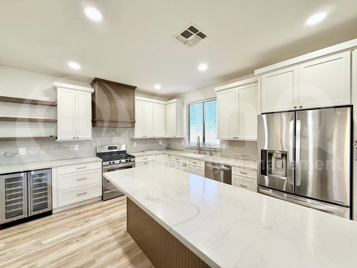 1961 E Derringer Way - Photo 4 of 30