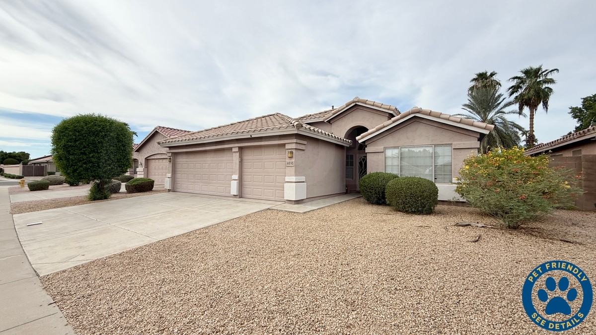 4616 E Verbena Dr