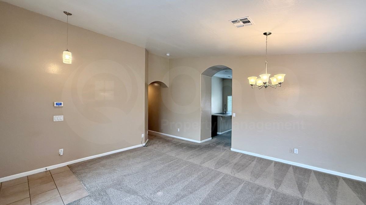 4616 E Verbena Dr - Photo 6 of 22