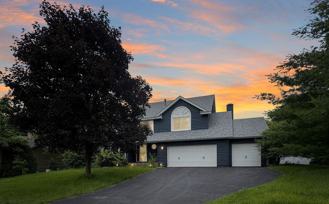 15612 Canyon Rdg - Photo 1 of 1