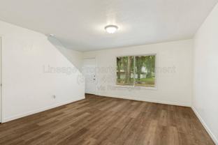 1054 W 1520 N #B - Photo 1 of 1