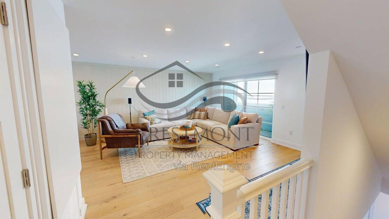543 Orange Ave - Photo 7 of 38