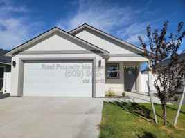 featured image of 3592 Stardust St