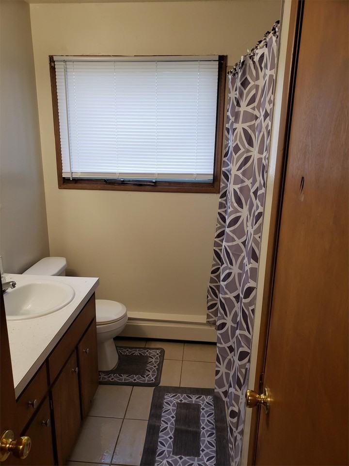 1313 1st Ave #1 - Photo 4 of 10