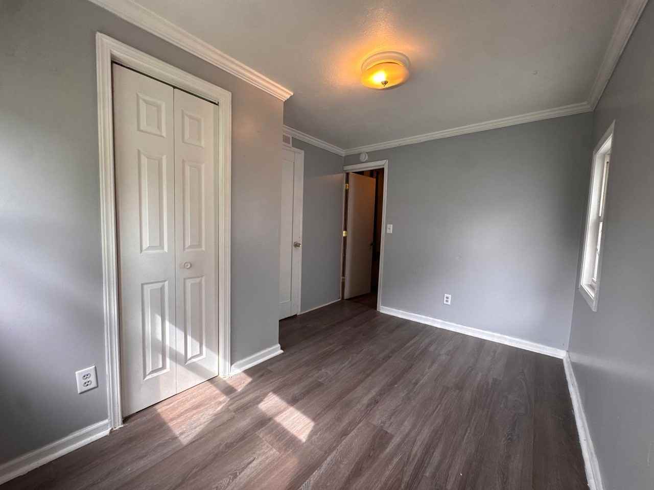 328 E Kellar Ln - Photo 4 of 6