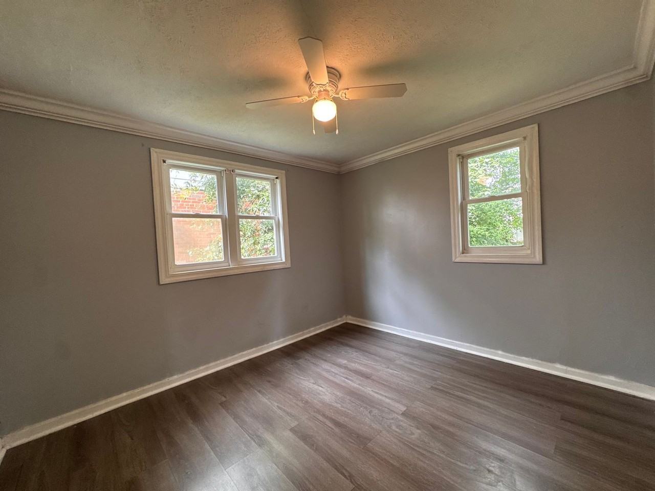 328 E Kellar Ln - Photo 5 of 6