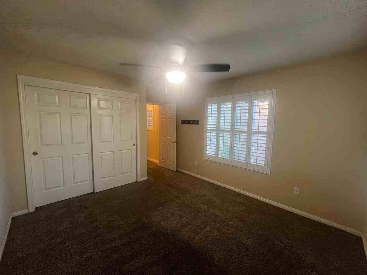 11614 Indian Hawthorne St - Photo 7 of 17