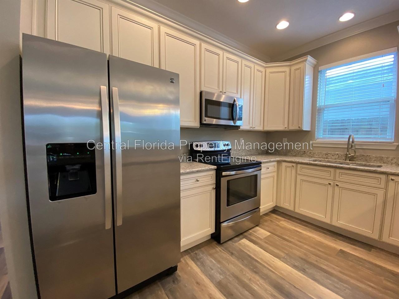 3020 Kilgore St - Photo 6 of 27