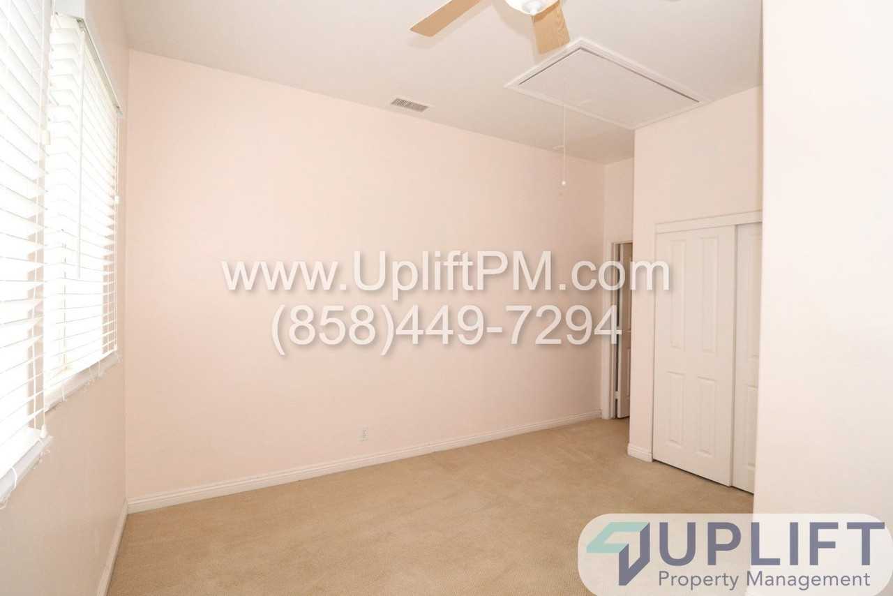25431 Rancho Barona Rd - Photo 7 of 10