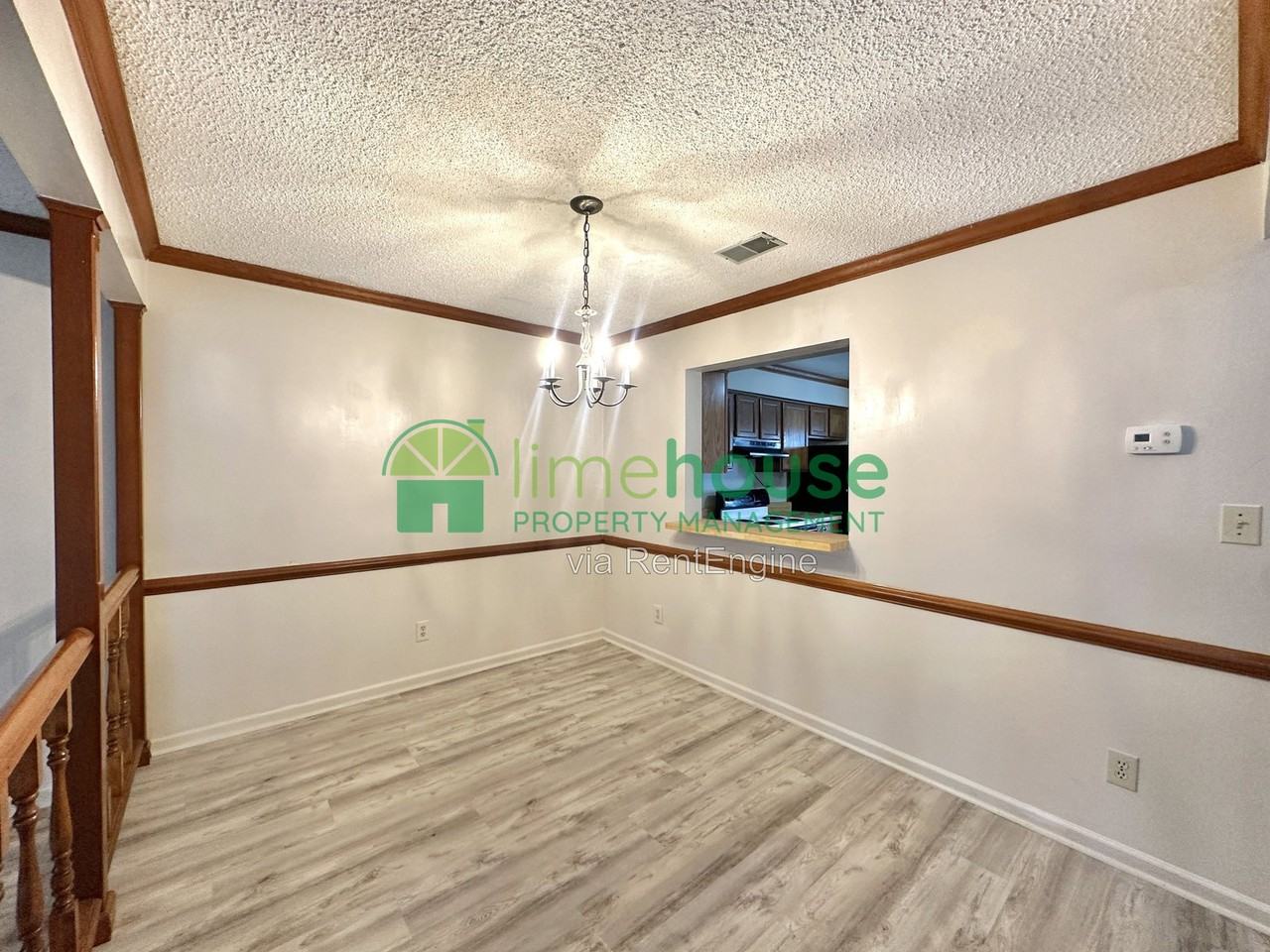 5229 Westhaven Cres #1 - Photo 3 of 19