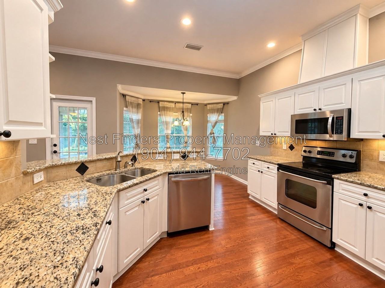 12432 Briarmead Ln - Photo 5 of 10
