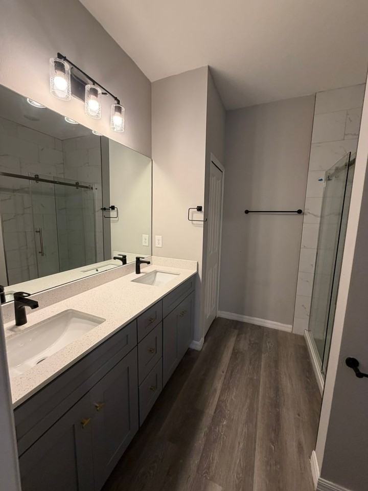 4637 25th St Sw - Photo 4 of 12