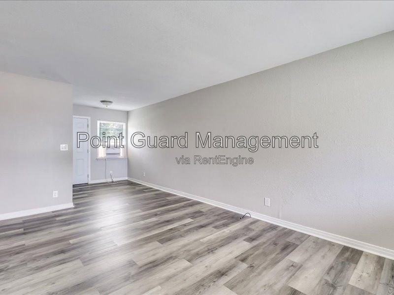 627 S Hunter St - Photo 2 of 19