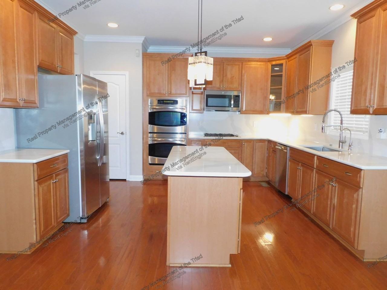 4593 Worthing Chase Dr - Photo 2 of 28