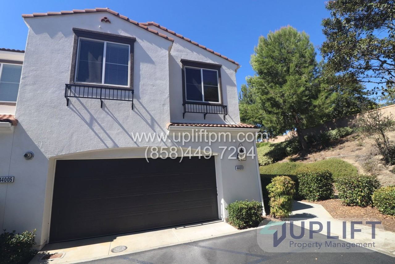 44001 Arcadia Ct - Photo 2 of 24